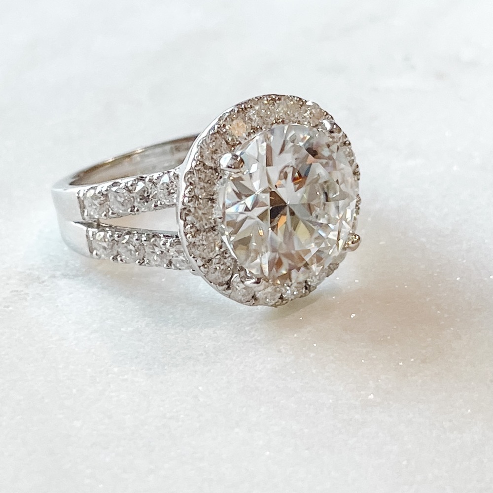 6ct+ Moissanite Ring w/ Pave - Picture 4 of 9